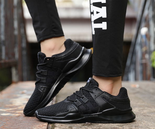 Breathable Flyknit Sports Casual Sneakers